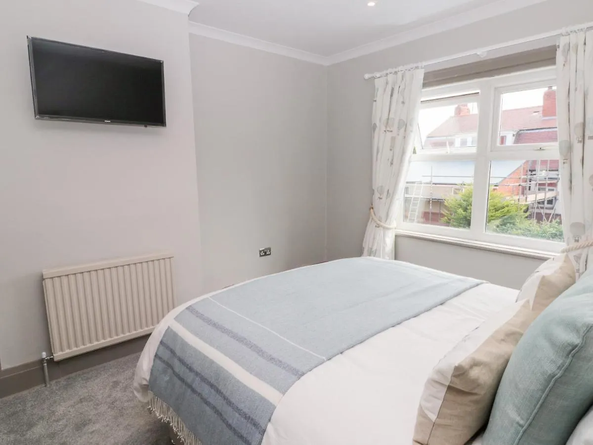 41 Chatsworth Gardens Scarborough Holiday home