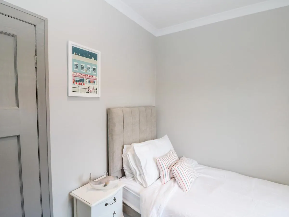 بيت للعطل 41 Chatsworth Gardens سكرابورو